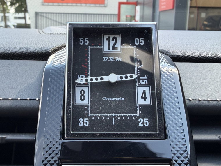 Vehicle Image 37