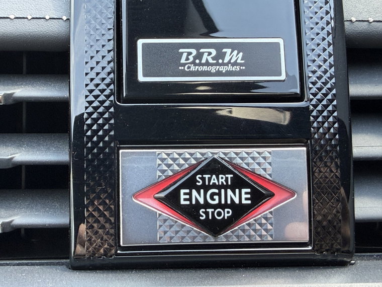 Vehicle Image 38