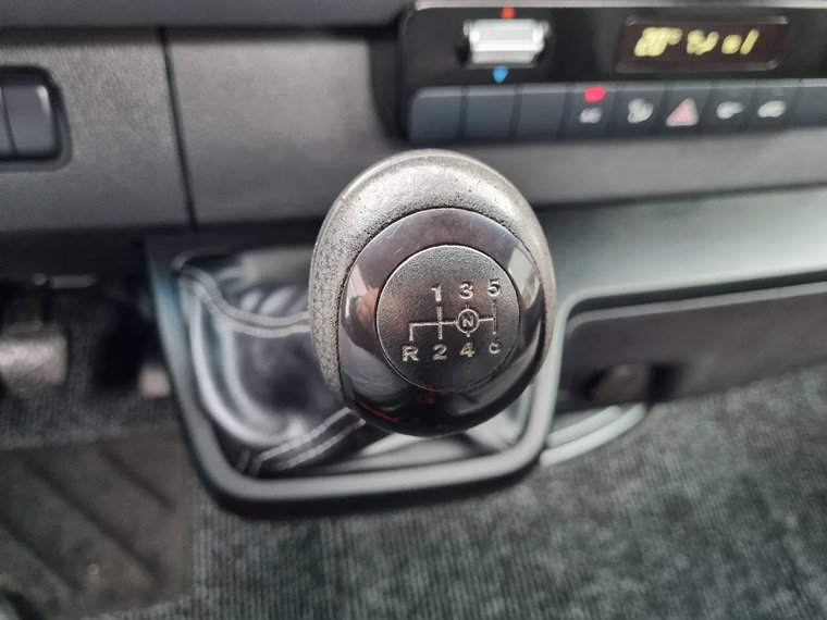 Vehicle Image 26