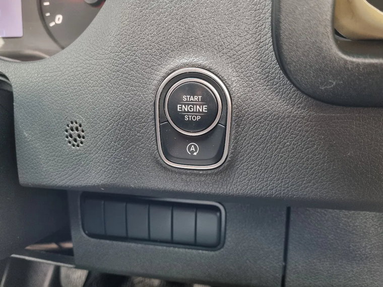 Vehicle Image 27
