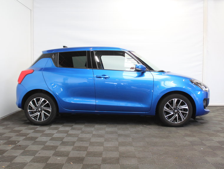 Vehicle Image 15