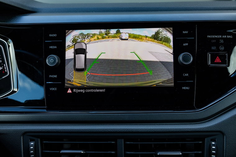 Vehicle Image 15
