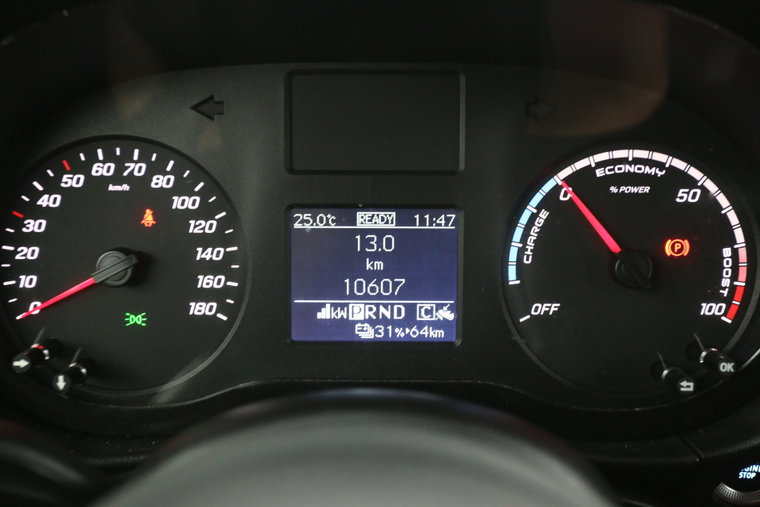 Vehicle Image 13