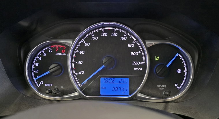 Vehicle Image 17
