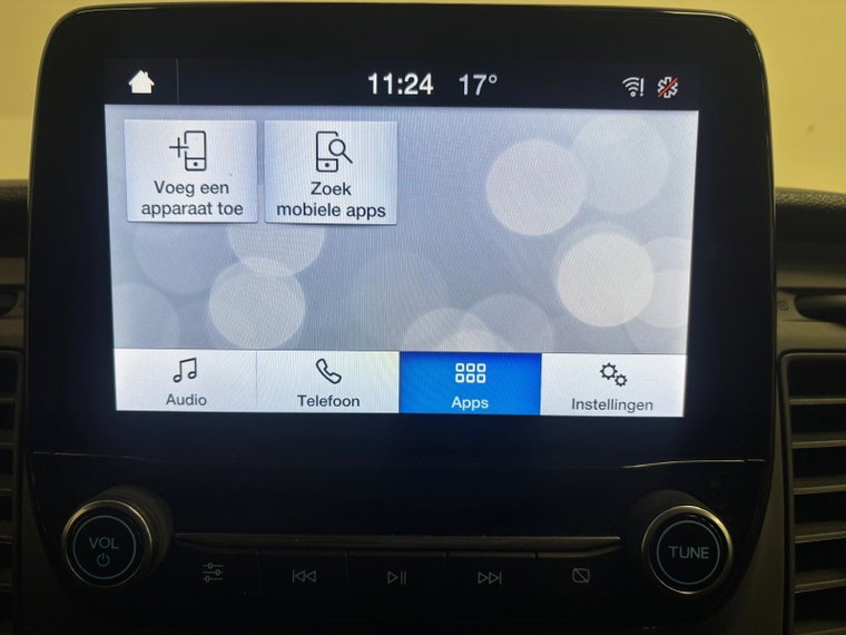 Vehicle Image 18