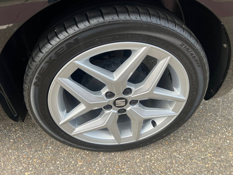 Vehicle Image 17