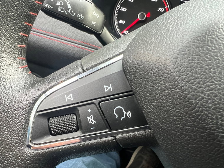 Vehicle Image 28