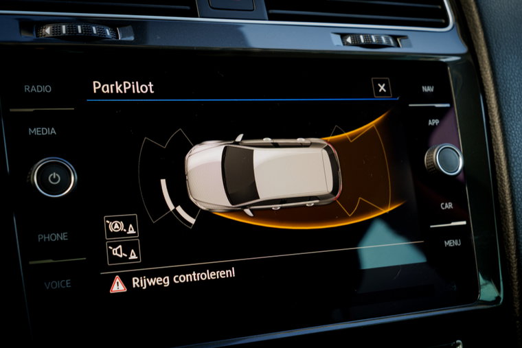 Vehicle Image 12