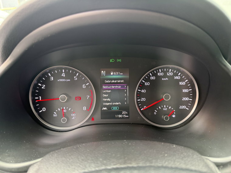 Vehicle Image 17