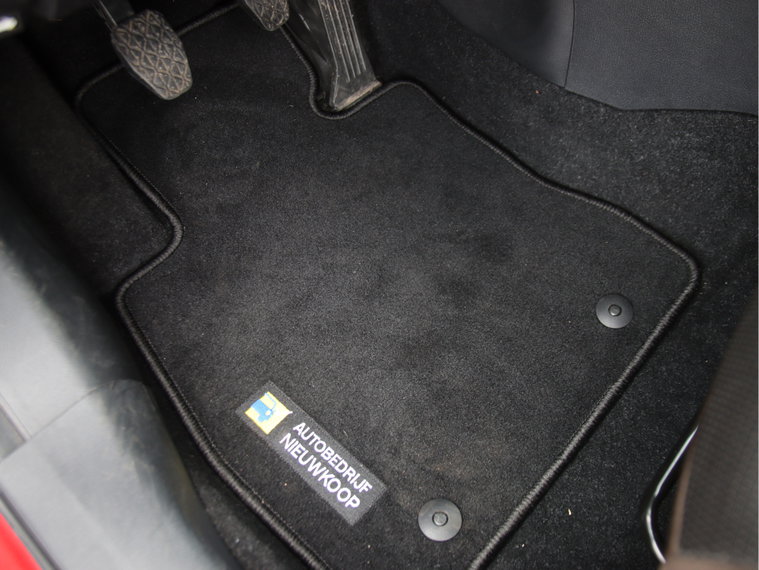 Vehicle Image 40