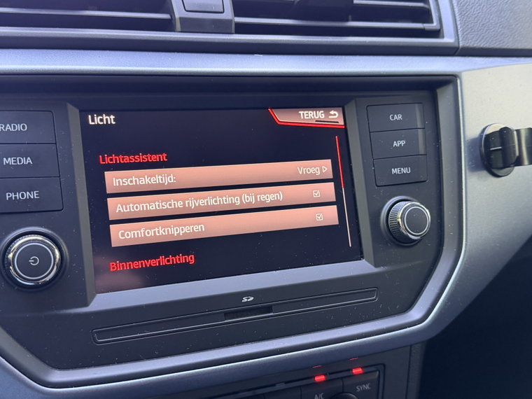 Vehicle Image 23