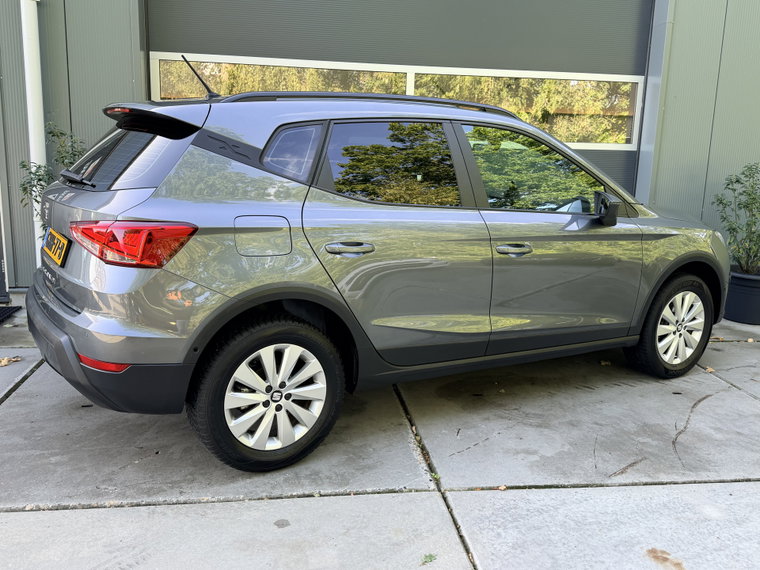 Vehicle Image 38