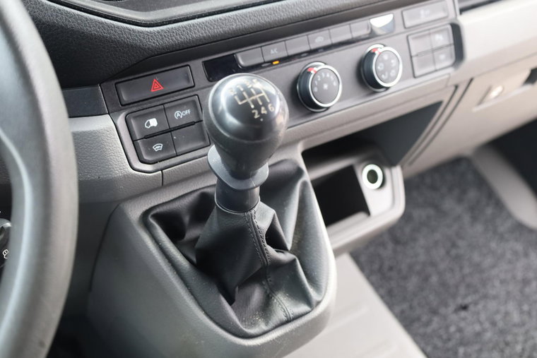 Vehicle Image 36