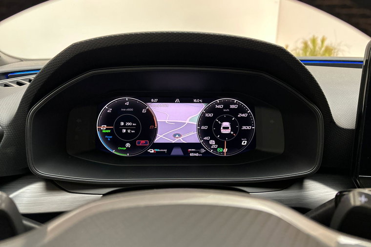 Vehicle Image 21