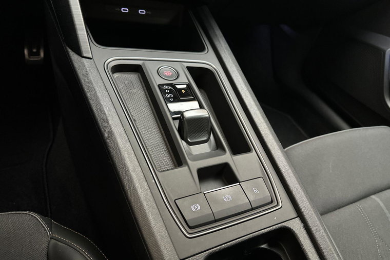 Vehicle Image 34