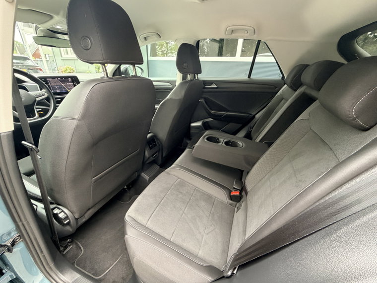 Vehicle Image 37