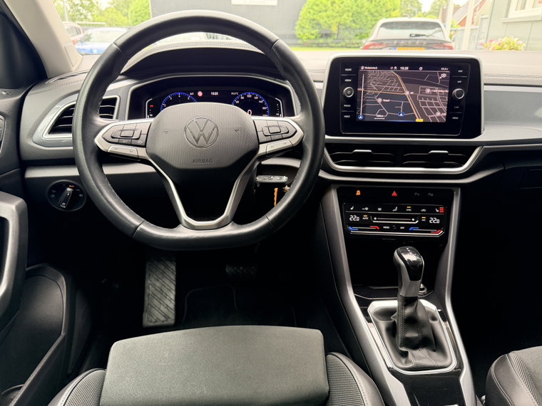 Vehicle Image 40