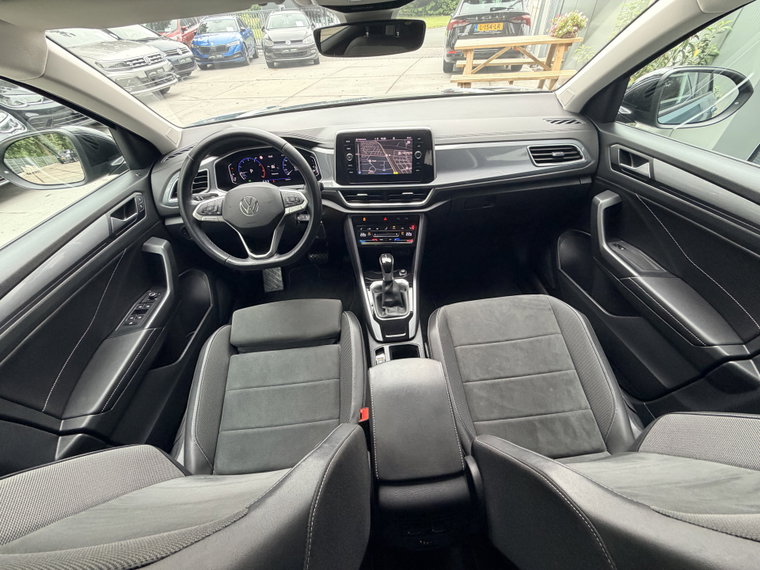 Vehicle Image 41