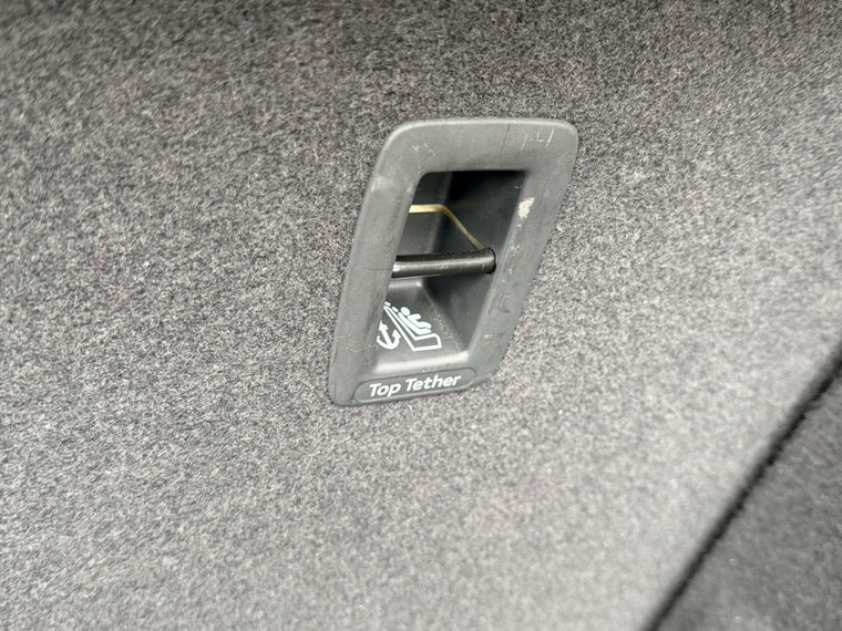 Vehicle Image 48