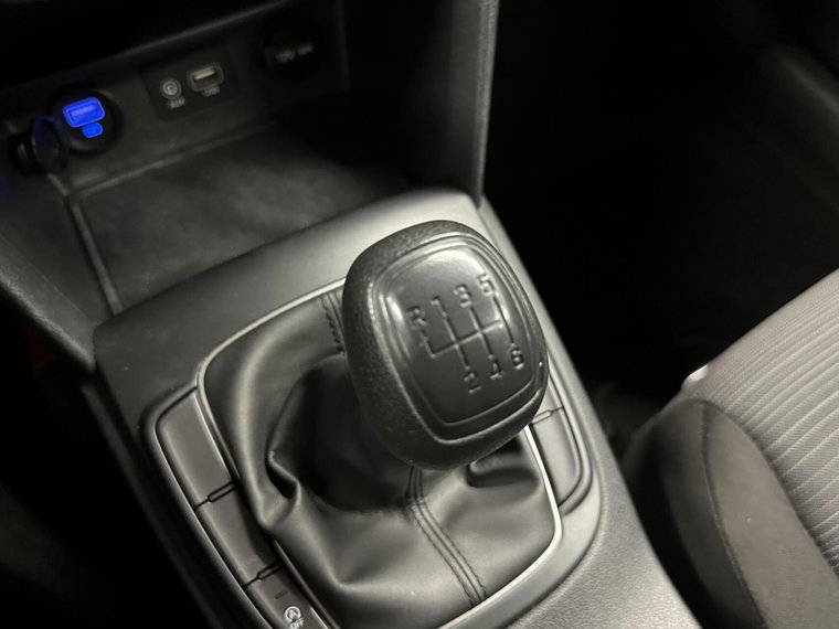 Vehicle Image 31