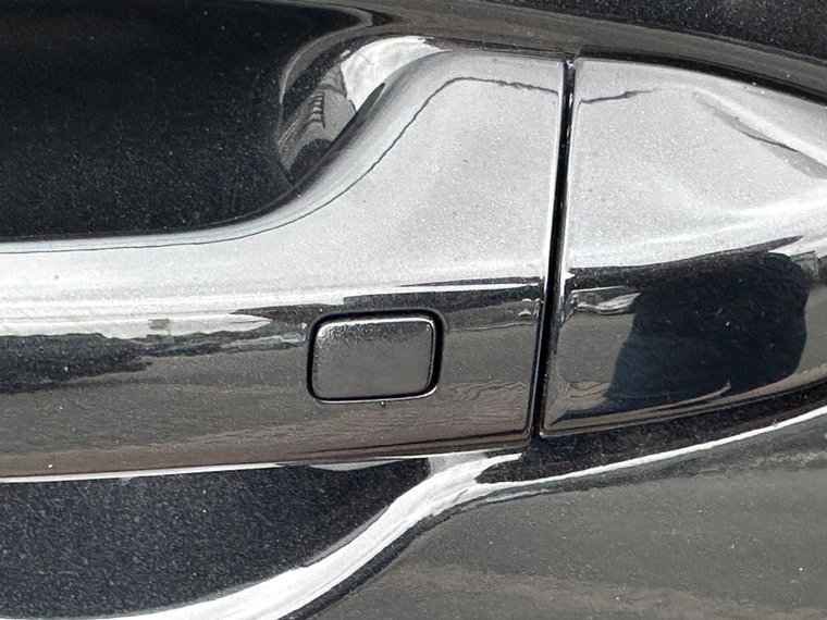Vehicle Image 28