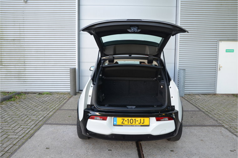 Vehicle Image 31