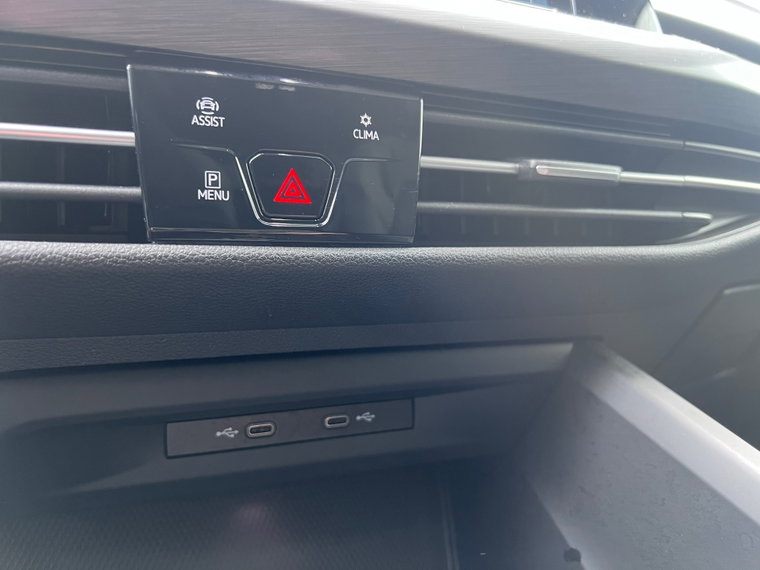 Vehicle Image 27