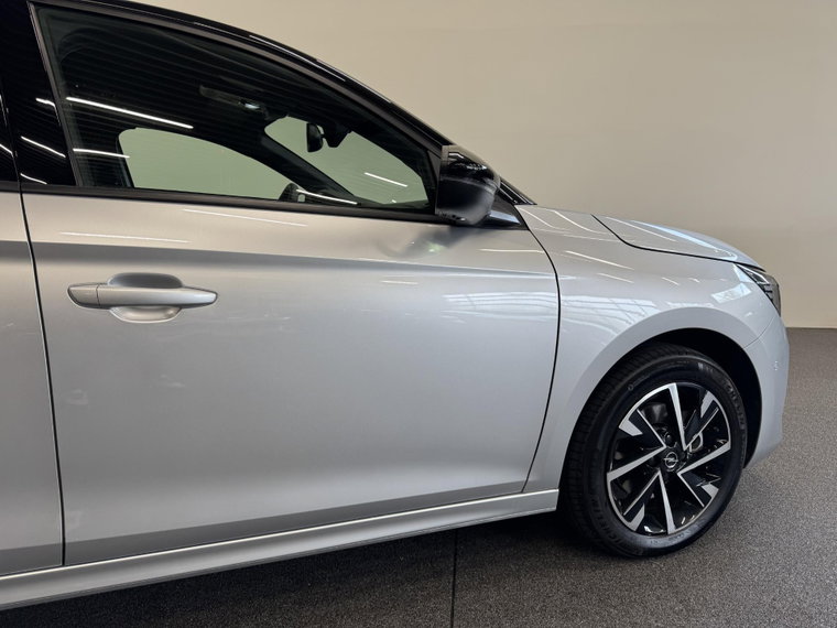 Vehicle Image 31