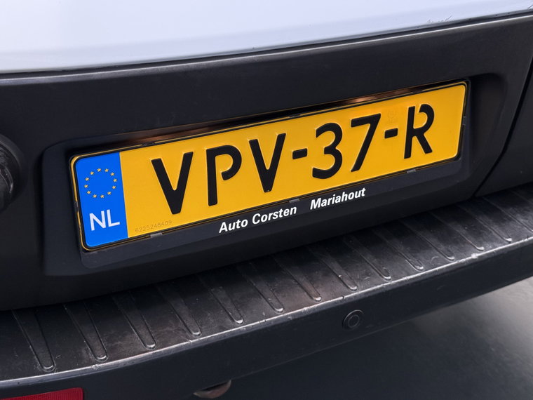 Vehicle Image 37