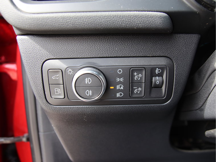 Vehicle Image 36