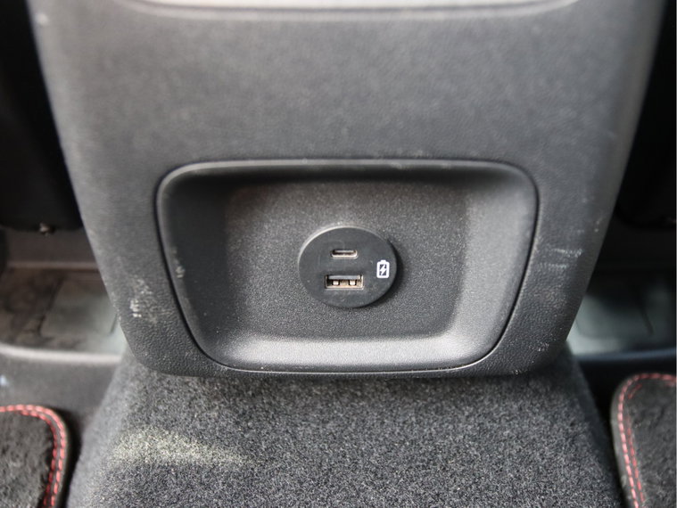 Vehicle Image 39