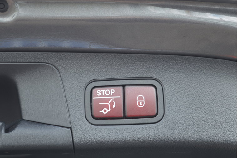 Vehicle Image 22