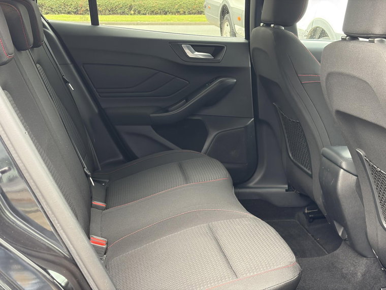 Vehicle Image 23