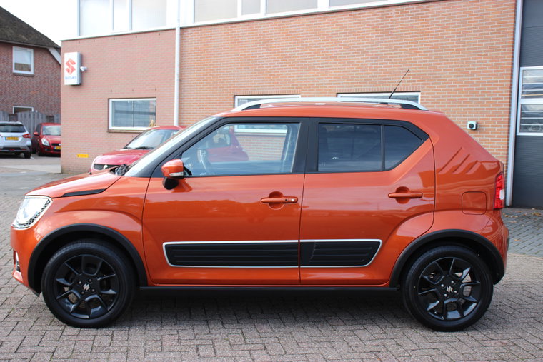 Vehicle Image 4