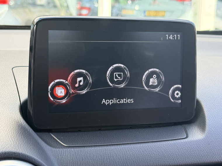 Vehicle Image 38