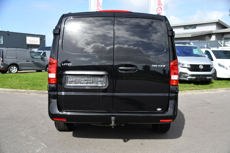 Vehicle Image 33