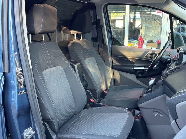 Vehicle Image 17