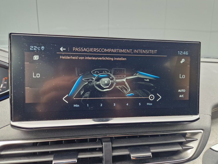 Vehicle Image 36