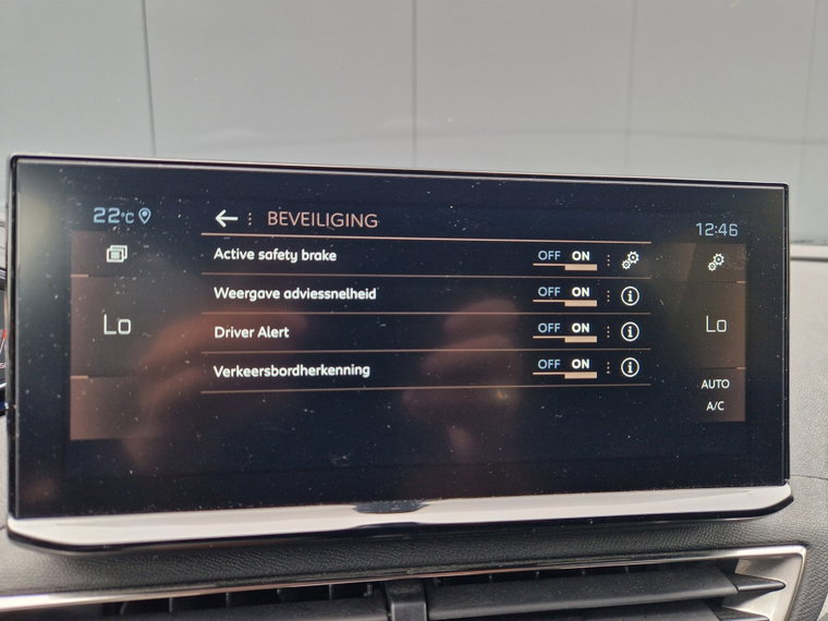 Vehicle Image 37