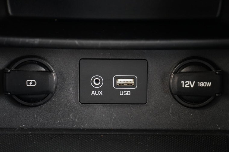 Vehicle Image 11