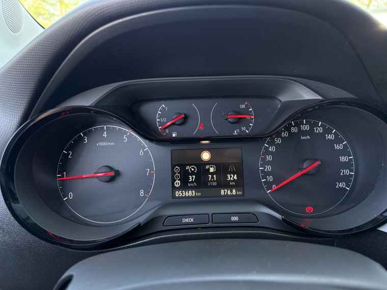 Vehicle Image 26
