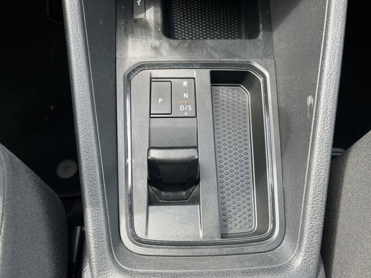 Vehicle Image 39