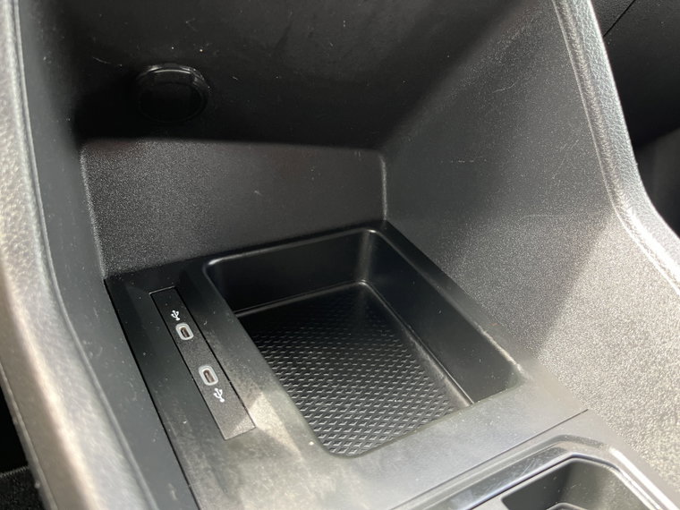 Vehicle Image 40