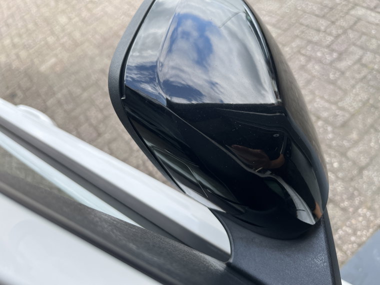 Vehicle Image 50