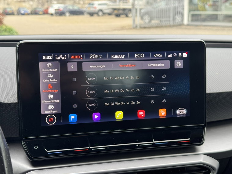 Vehicle Image 36