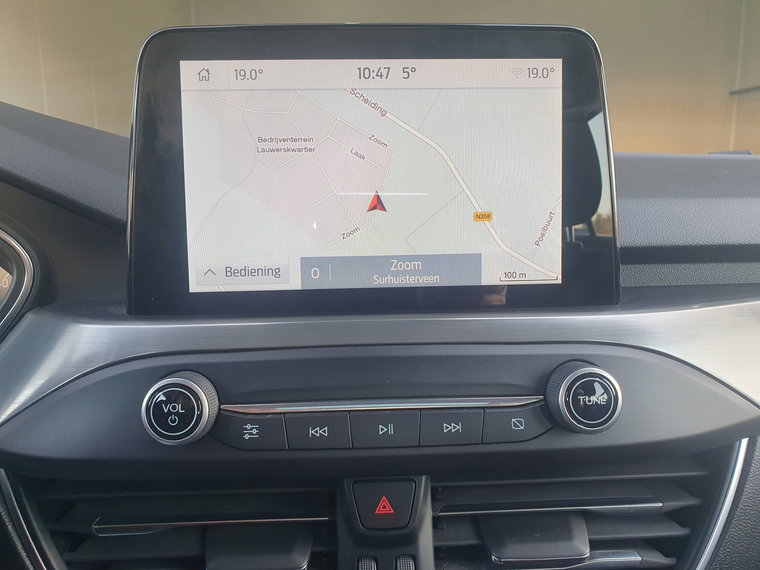 Vehicle Image 37
