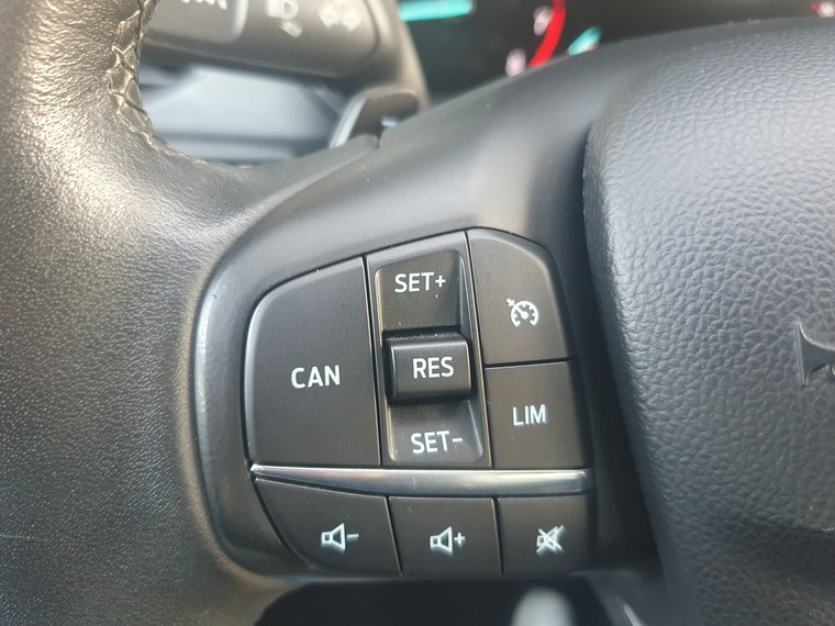 Vehicle Image 45