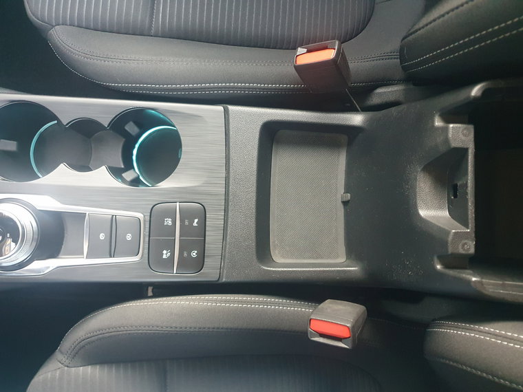 Vehicle Image 48