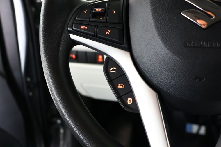 Vehicle Image 18