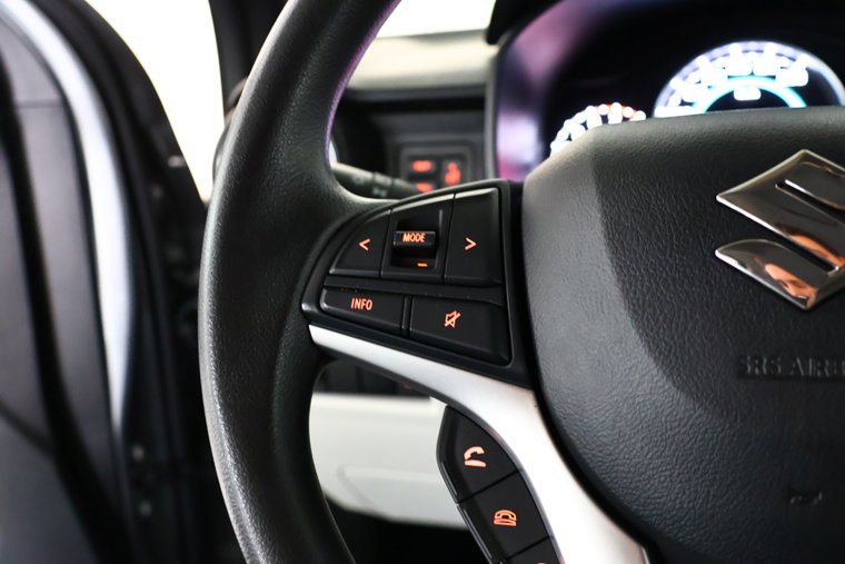 Vehicle Image 19